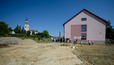 Donja_Voca_kamen_temeljac 7.jpg