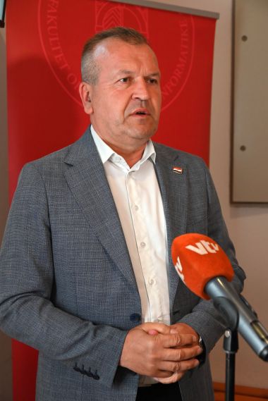 FOI 2.jpg