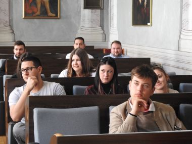 studenti_pecuh_posjet_vz_zupanija_svibanj_2022 2.JPG