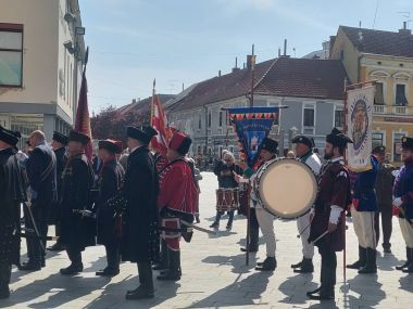 300422_husarska garda_4.jpg