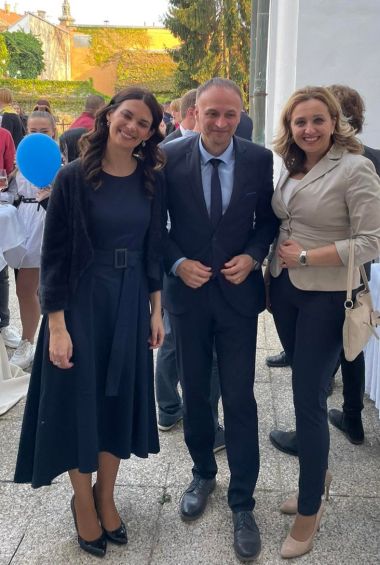 prva_privatna gimnazija 5.jpg