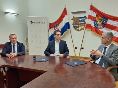 Stomatoloski fakultet_ugovor 3.jpg