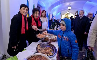 sajam_kolaca_advent_zupanijska_palaca_2022 15.jpg