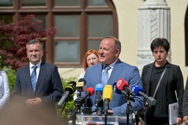 040621_Primopredaja_Zupanija-9.jpg