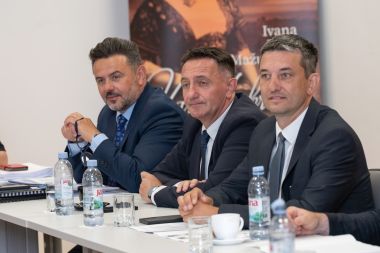 saborski_odbor_za_gospodarstvo_kneginec_fanon_minerva 11.jpg