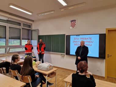 Sve to trebate znati o hitnoj 6.jpg