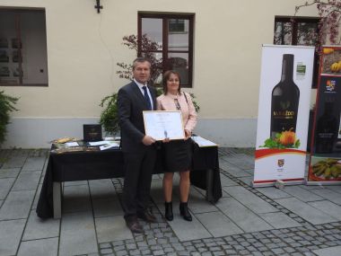 110422_bucino ulje priznanja_4.JPG