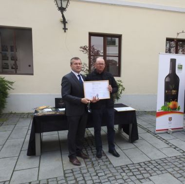 110422_bucino ulje priznanja_5.JPG