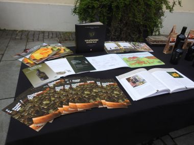 110422_bucino ulje priznanja_6.JPG