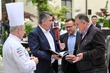 upanija_Milanovi_4.jpg