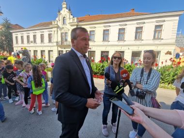 Sigurno u kolu 4.jpg