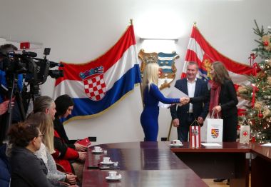 volonteri_prijem_2022 3.JPG