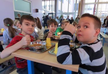 prehrana_skole_os_sracinec_sijecanj_2023 11.JPG