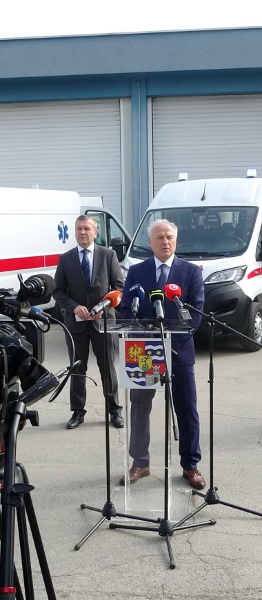 080422_primopredaja vozila_10.JPG