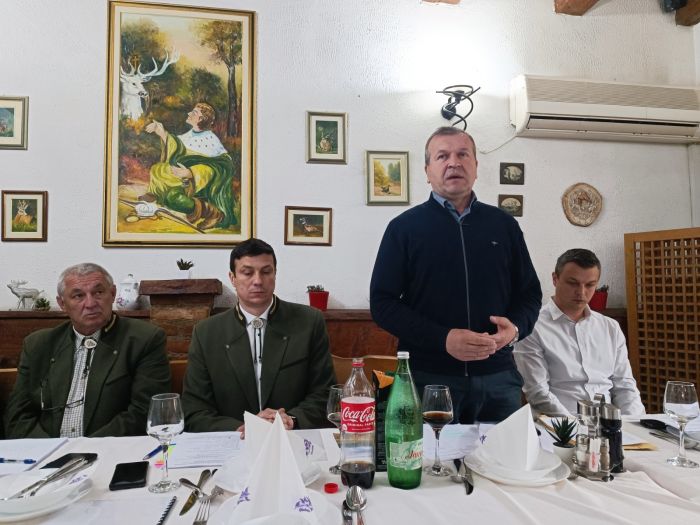 Na  skup&scaron;tini Lovačkog saveza Varaždinske županije župan Stričak i predsjednik Saveza Kani&scaron;ki  potpisali Ugovor o sufinanciranju razvoja lovstva