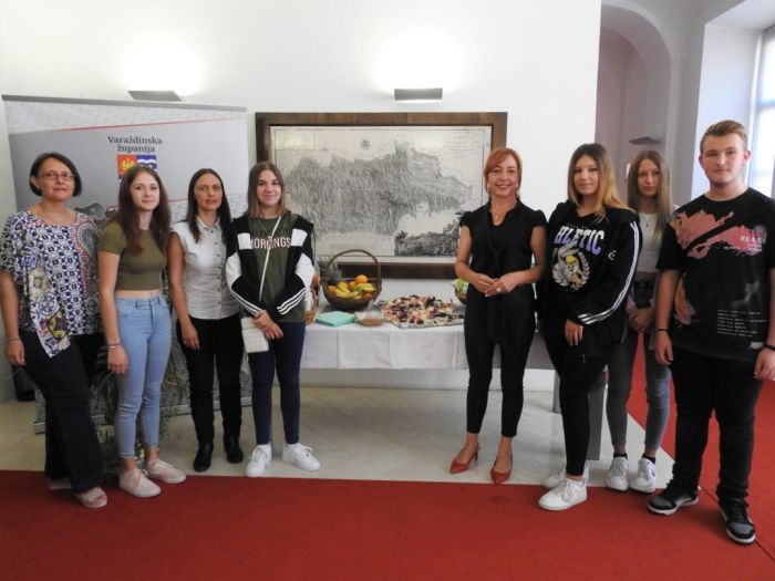 Projektom &bdquo;Sit, a fit&ldquo; srednjo&scaron;kolci se educirali o zdravom načinu života