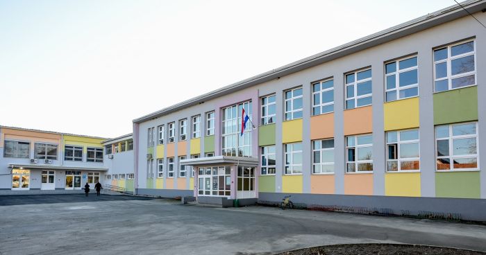 Osnovna &scaron;kola u Velikom Bukovcu dobila novo ruho, u njenu obnovu uloženo vi&scaron;e od 14 milijuna kuna