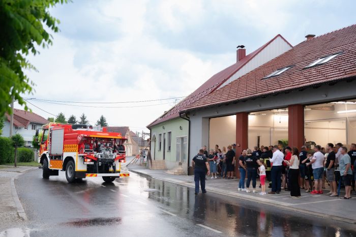 DVD Vinica - u svojih 137 godina postojanja dobilo novo vatrogasno vozilo