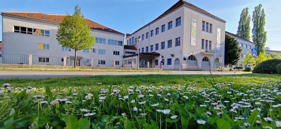 Potpisan ugovor o izradi projektno-tehničke dokumentacije za rekonstrukciju i opremanje Graditeljske, prirodoslovne i rudarske &scaron;kole Varaždin