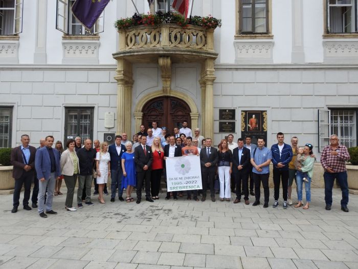 DA SE NE ZABORAVI; U Varaždinu obilježena obljetnica stra&scaron;nog genocida u Srebrenici