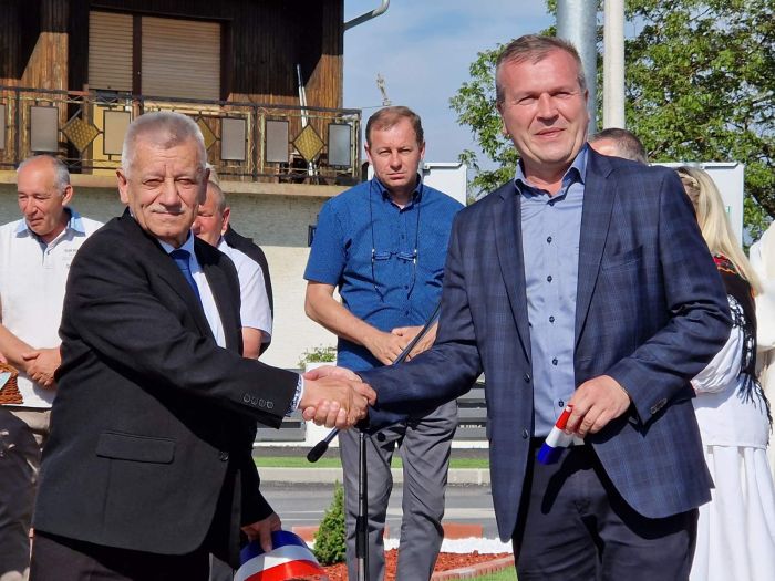 U Hrženici novo ulaganje u cestovnu infrastrukturu, kružnim tokom  povećana sigurnost sudionika u prometu