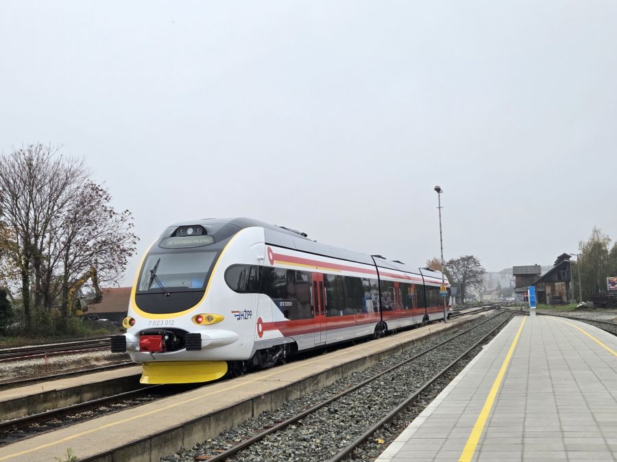 U promet pušten novi dizel-motorni vlak za regionalni prijevoz na relaciji Varaždin – Čakovec – Varaždin
