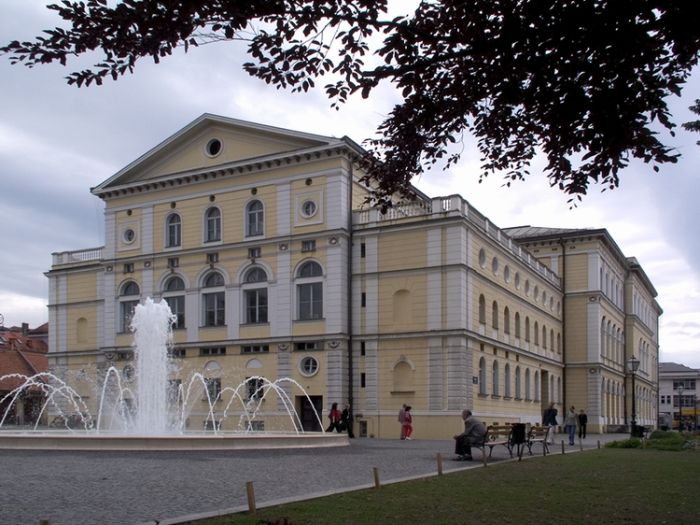 Župan Anđelko Stričak čestitao Hrvatskom narodnom kazali&scaron;tu u&nbsp; Varaždinu na osvojenim nagradama hrvatskog glumi&scaron;ta