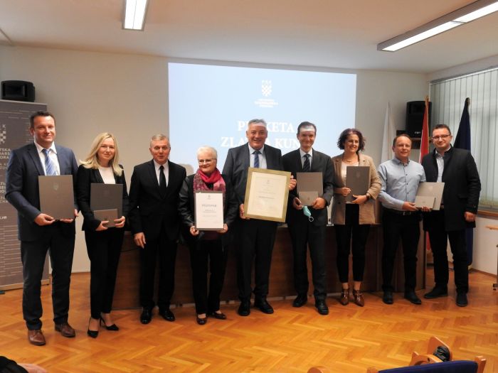 Zavodu za javno zdravstvo Varaždinske županije posebno priznanje HGK &ndash; Županijske komore Varaždin