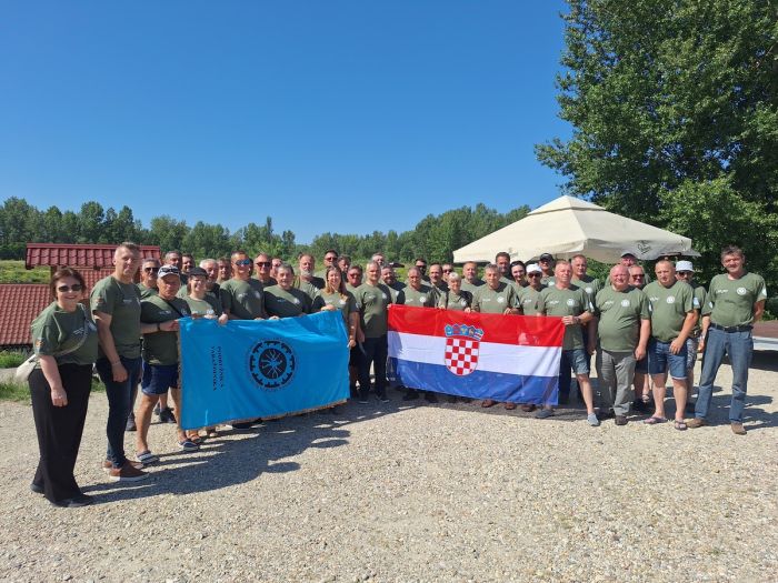 Prema Gradu Heroju rijekama sjećanja: varaždinski branitelji krenuli na 300-ak kilometara dug put u čast poginulim i nestalim suborcima