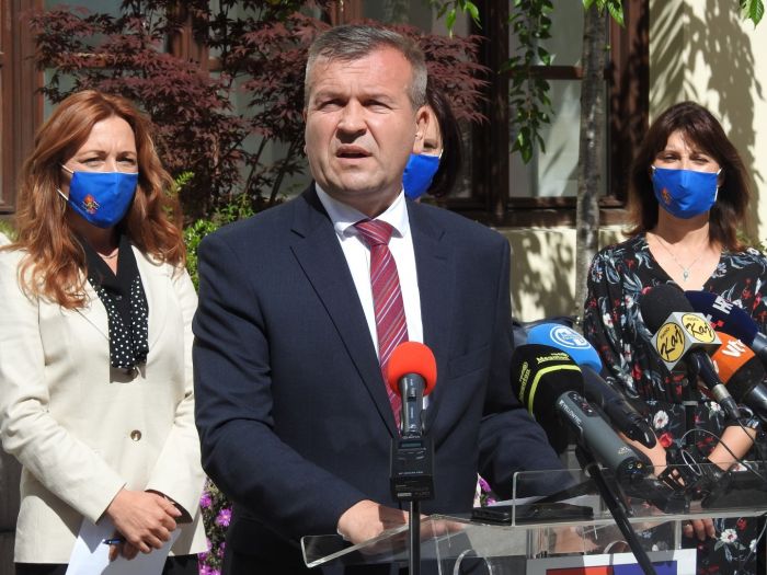 Župan Stričak: Probleme nismo stvorili, zbog njih nismo sretni, ali ćemo ih rije&scaron;iti