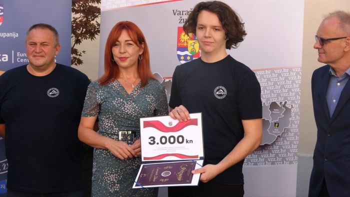 Zahvaljujući Emanuelu Tukaču jo&scaron; dvije srebrne medalje stigle u Varaždinsku županiju koja je slijedeće godine domaćin 4. Europskog natjecanja u robotici