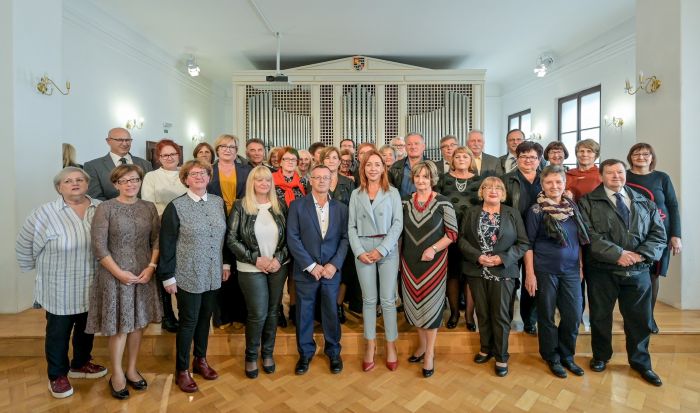 Zahvalnice za učitelje, nastavnike, odgojitelje i nenastavno osoblje: Hvala vam na radu, trudu i entuzijazmu!&nbsp;