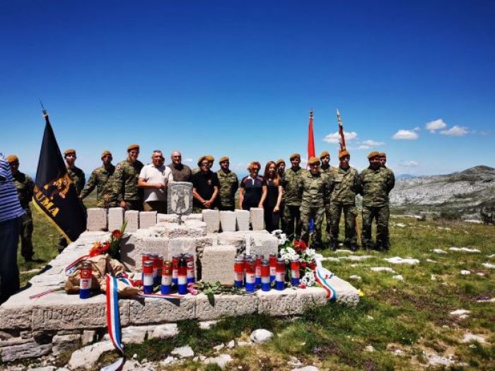 Na Velikoj Duvjaku&scaron;i na Dinari obilježena obljetnica pogibije 31 i nestanka jednog pripadnika 7. gardijske brigade Puma, počast odala i zamjenica župana Silvija Zagorec