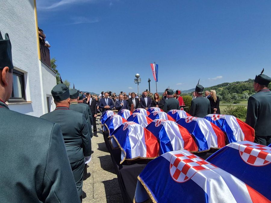 Posljednji ispraćaj posmrtnih ostataka 36 žrtava zločina nakon 2. svjetskog rata