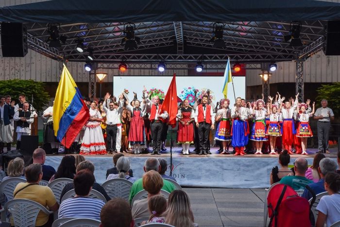 Zavr&scaron;en prvi Međunarodni folklorni festival COFA