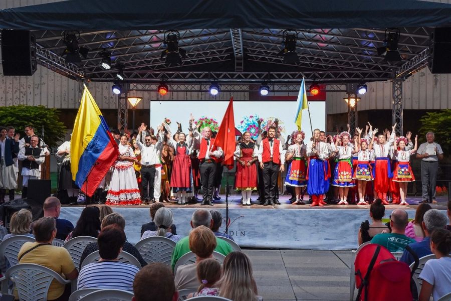 Zavr&scaron;en prvi Međunarodni folklorni festival COFA