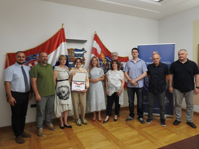 Nova medalja s međunarodnog natjecanja stigla u Varaždinsku županiju, zamjenica Zagorec priredila prijem i čestitala osvajačici medalje Mili Maretić