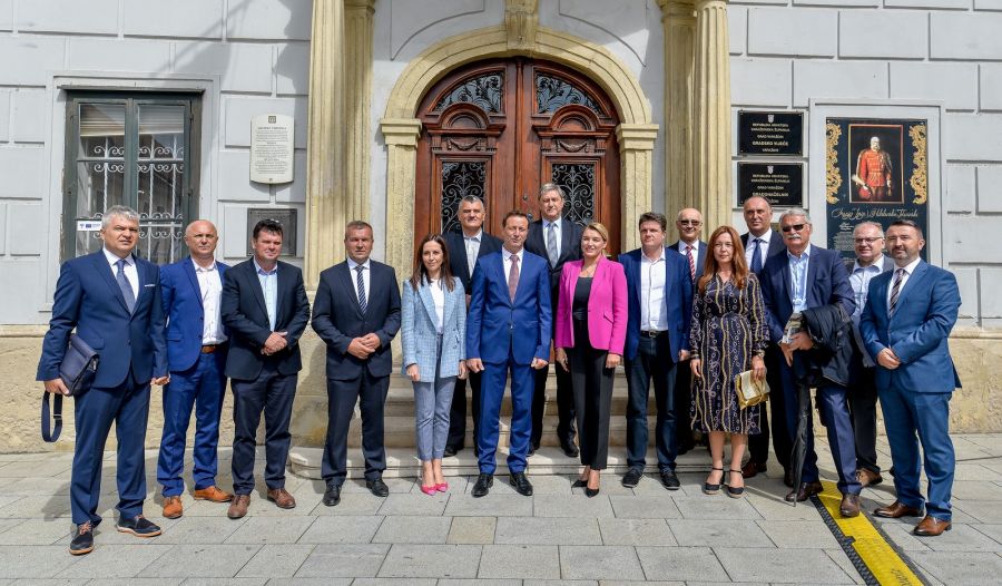 Ministrica turizma i sporta Nikolina Brnjac obi&scaron;la &Scaron;pancirfest
