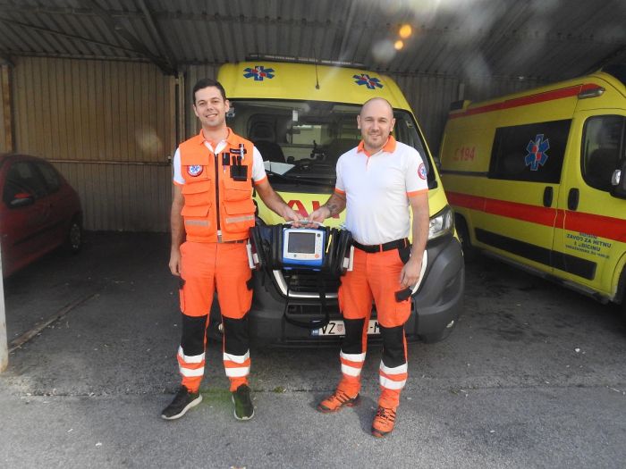 Kvalitetnija zdravstvena skrb na ivanečkom području, nabavljen novi defibrilator za timove hitne medicine
